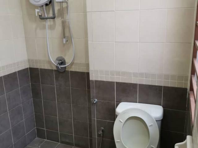 fully furnished aircond room subang bestari male unit