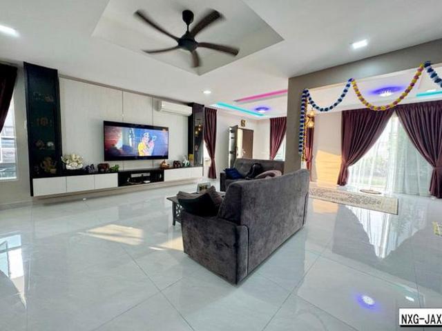 FULLY FURNISHED Alura Bandar Bukit Raja Klang 2Storey Corner House