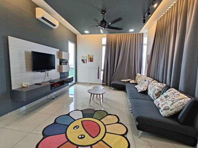Fully Furnished BM City Suites 4 Bedrooms Luxury Condo