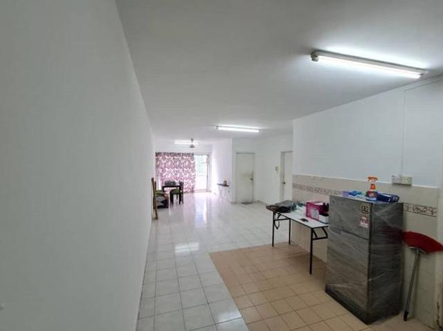 Fully Furnished Booking RM1000 Apartment Flora Damansara Damansara Pe