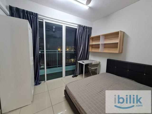 Fully furnished, balcony medium bedroom available now