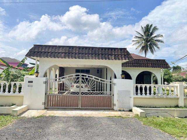 Fully Furnished Banglo Taman Si Buyong Chukai