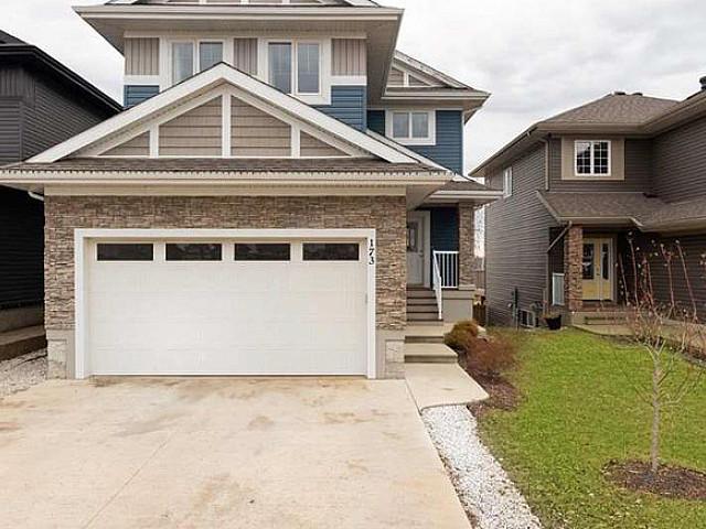 Fully Furnished Basement Legal Suite That Backs The Greenbelt