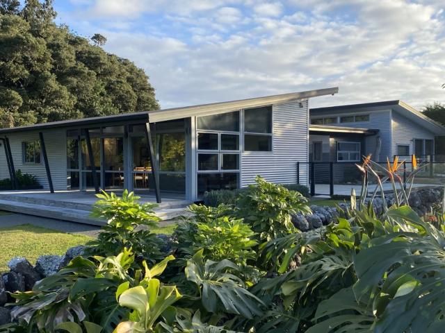 Fully Furnished, Beautiful Family Home For Rent