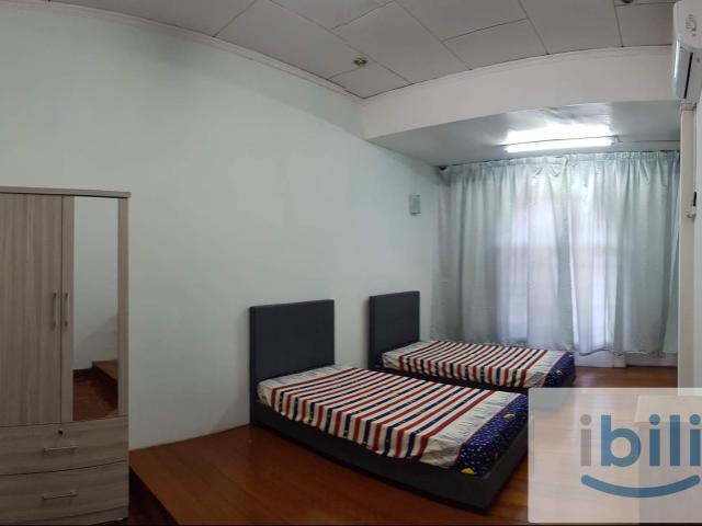 Fully Furnished Big Aircon Room for rent @ Ipoh Garden South Walking to Aeon Kinta City