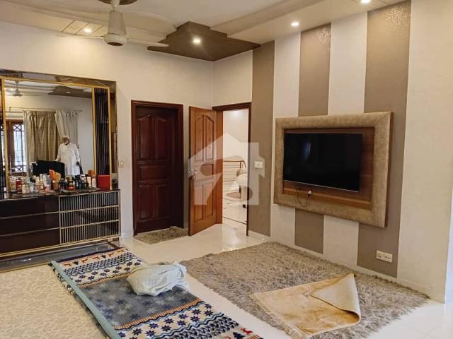 Fully furnished bungalow available for sale in dha phase 7