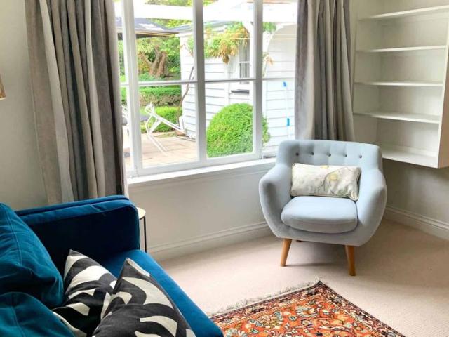 FULLY FURNISHED! Gorgeous, renovated fully furnished villa nestled on stunning large established garden!