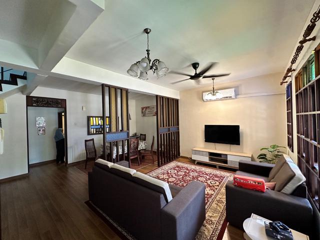 Fully Furnished Guarded area at Bandar seri putra near Plus Highway