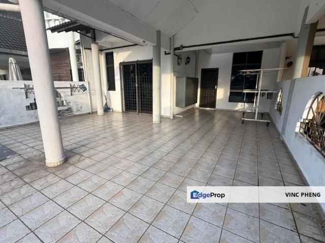 FULLY FURNISHED Double Storey Terrace @ Pantai Emas, Klebang