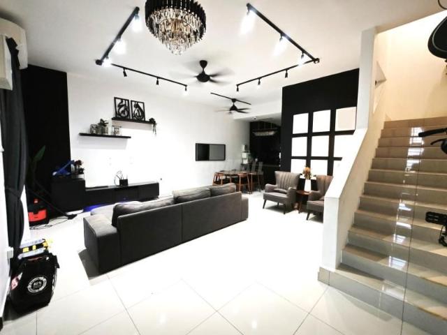 Fully Furnished Double Storey Terrace @ Vista Mutiara Bukit Sungai Long