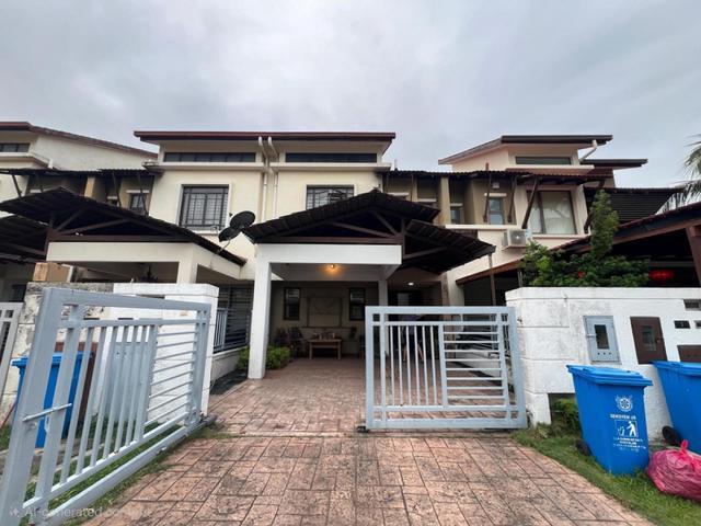 Fully Furnished Double Storey Greenlane Bukit Jelutong For Sale