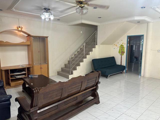 Fully furnished Double Storey intermediate for SALE