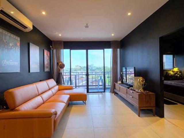 FULLY FURNISHED Doncaster Residence Apartment