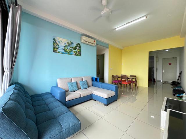 Fully Furnished Daman Residence 1076sf Puchong Taman Mas