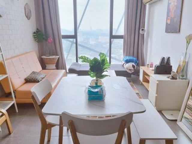 Fully Furnished Empire SOHO 2 Damansara Perdana