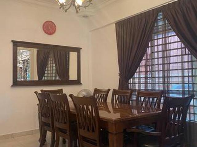 Fully Furnished End Lot Double Storey Alam Budiman Shah Alam