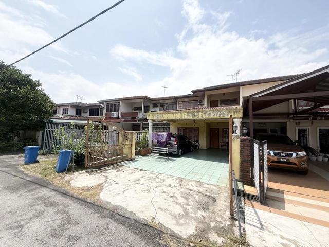 Fully Furnished Extended Renovated 2 Storey Seksyen 6 Shah Alam