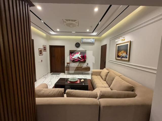 Fully Furnished Flat 3 Bedroom Available For Rent In DHA Near Airport