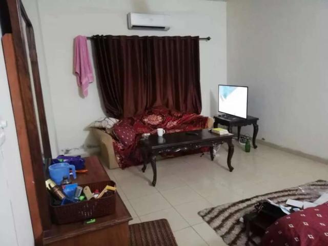 Fully furnished flat available in f 11 Islamabad I 10 ID 36078