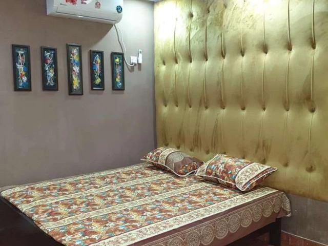 Fully furnished flat for sale in johar town Lahore Chaudhary Park ID 05157