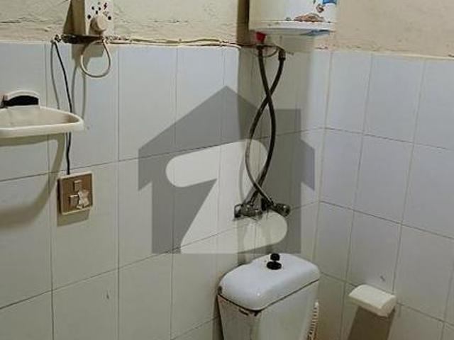 Fully Furnished Flat For Rent. Block H3, Johar Town Lhr Johar Town Phase 2 Block H3