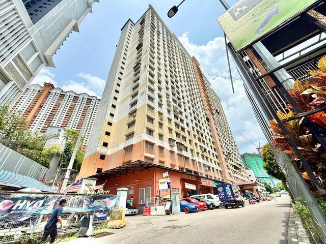 FULLY FURNISHED Flora Damansara Petaling Jaya