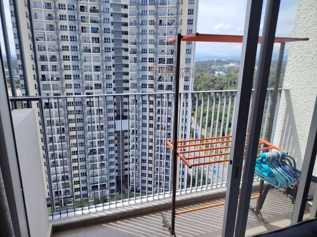Fully Furnished Freehold Bangi Condo 1 min to Plus Highway