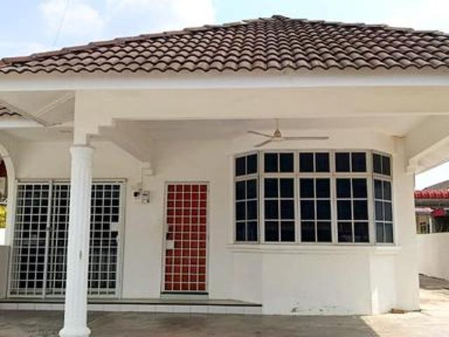 Fully Furnished Fully Renovated Bungalow Desa Sri Ampang Tambun Ipoh