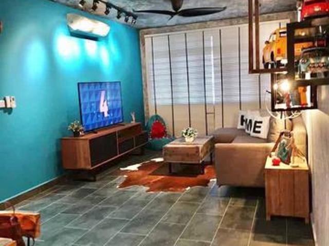FULLY FURNISHED FULLY RENOVATEDSUPERB Kondominium Selayang 228