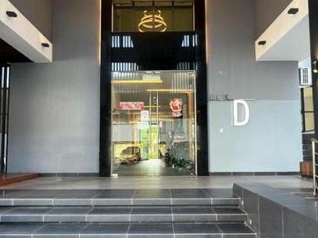 Fully Furnished Kingfisher Putatan Condominium 3R2B