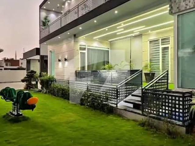 Fully Furnished House In 2 Kanal In DHA PHASE 6 For Sale