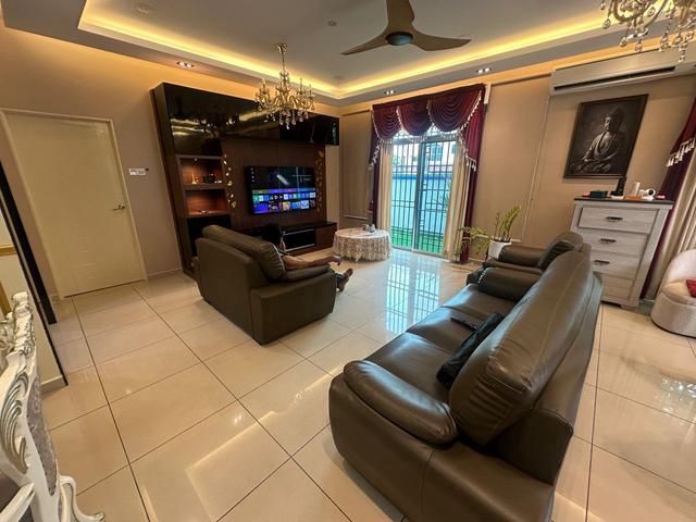 Fully Furnished House SemiD Near Kampung Jawa NSK Taman Sejati Klang