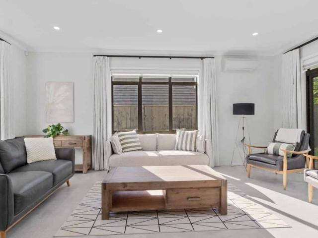 Fully Furnished Home – Coastal Living at Its Best