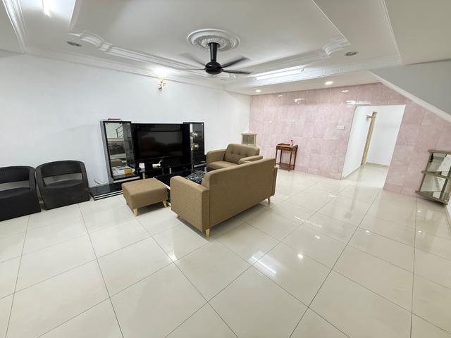 Fully Furnished Immediate MoveIn 2 Storey House Bukit Tinggi Klang