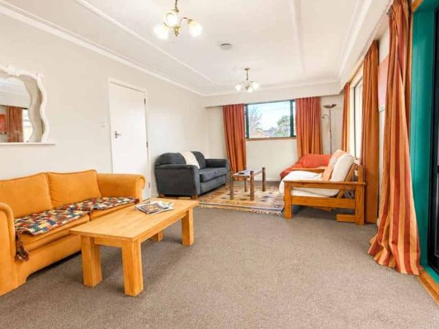 Fully furnished in Hoon Hay