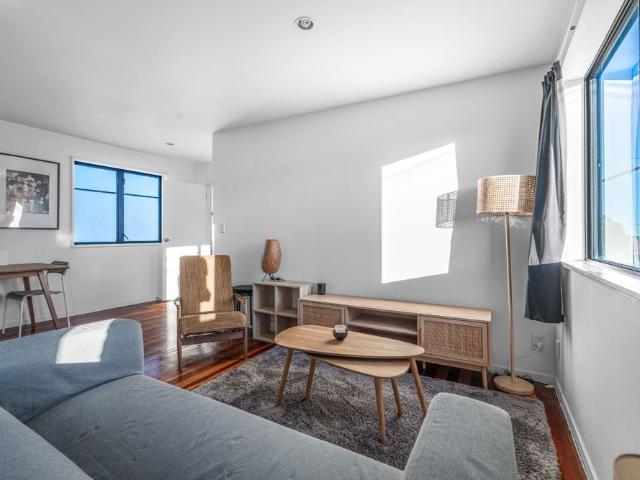 Fully Furnished One Bedroom