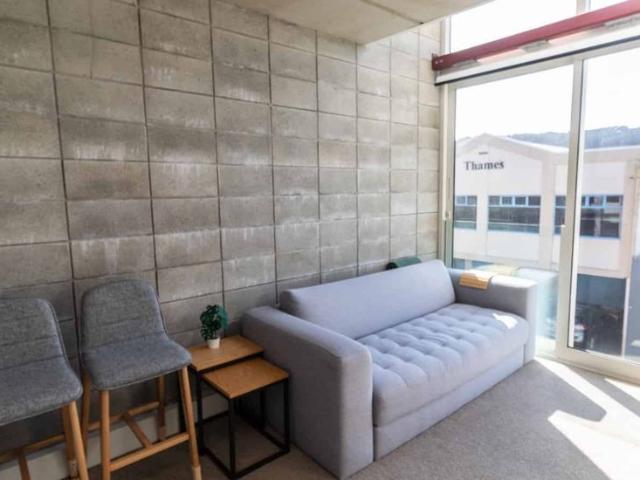 Fully Furnished One Bedroom Apartment Wellington Central