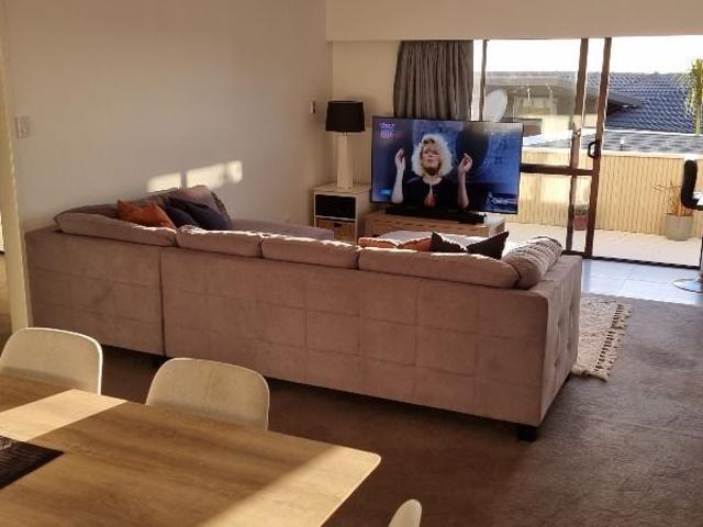 Fully furnished one bedroom unit