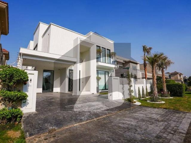 Full Basement One Kanal Most Luxurious Top Quilty Build Bungalow With Solar & Basement Available For Sale Prime Location Of DHA Phase 6 Near To Defense Raya