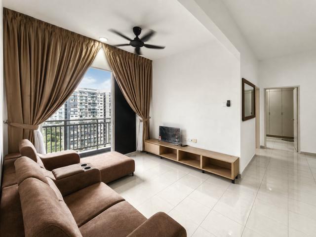 FULLY FURNISHED Opal Topaz Residence Puchong Intan CORNER