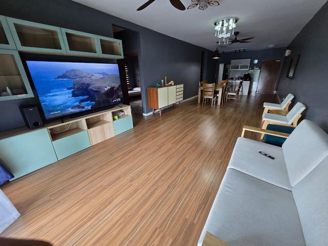 FULLY FURNISHED LOW LEVEL NEAR LRT DPines Condominium Ampang