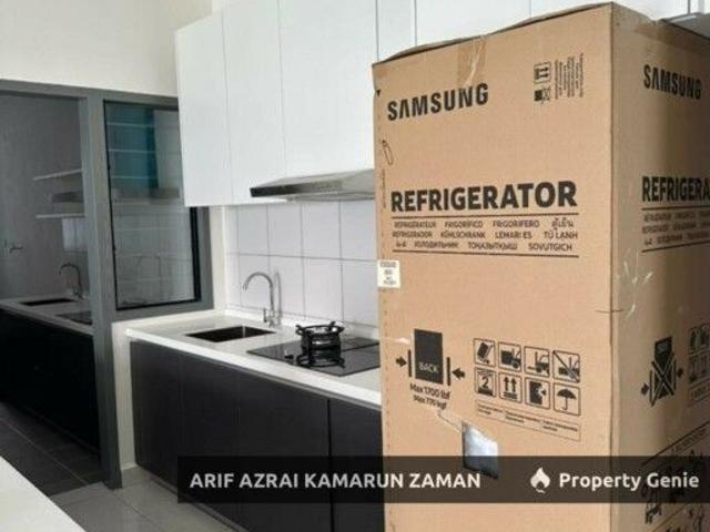 [Fully Furnished, Lake View] E’ Island Lake Haven Service Apartment, Putra Perdana Puchong | 3R2B | 1,263 sqft | RM2,000–RM2,300/month