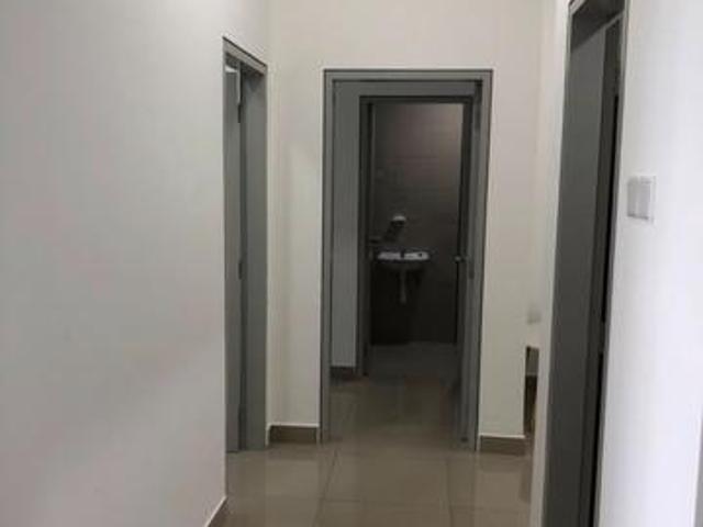 Fully Furnished LBS Skylake Residence Puchong