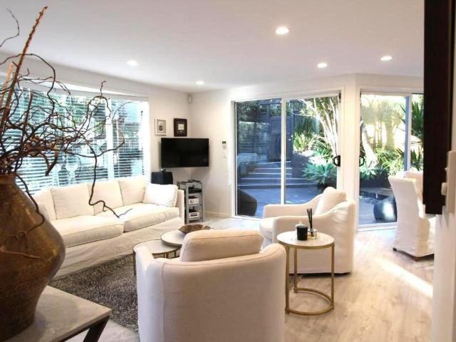 Fully Furnished Luxury