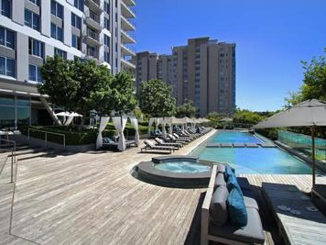 fully furnished, luxurious one bedro.