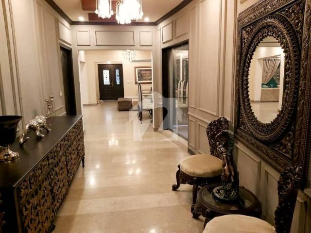 Fully Furnished Luxurious House