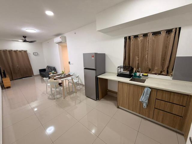 Fully Furnished M Luna Residence For Rent