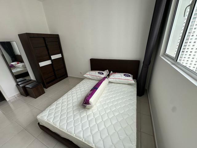 Fully Furnished Movein Anytime 2 Car Parks