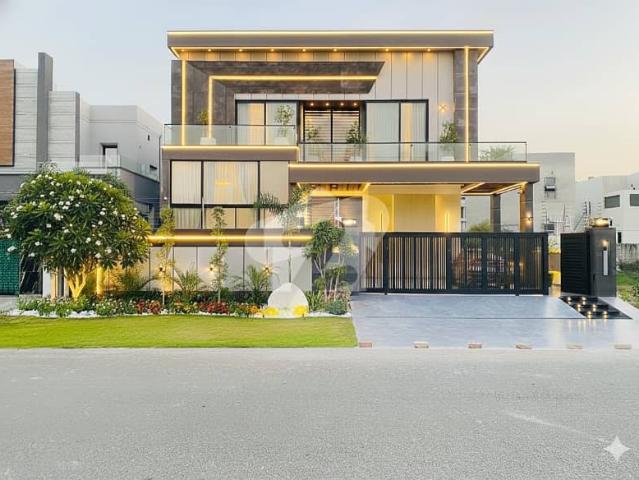 Fully Furnished Modern House For Sale In DHA Lahore