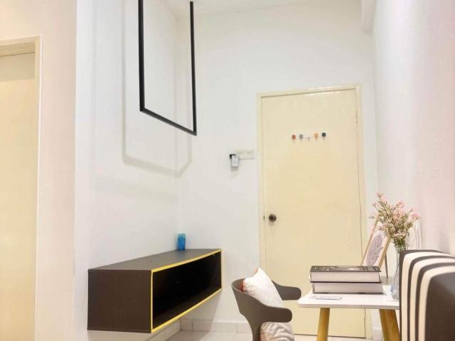 Fully Furnished Master Room
